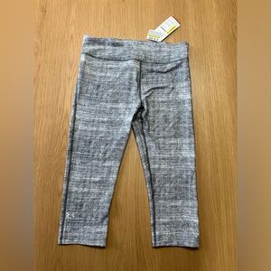 Under Armour Heat Gear Compression Capri NWT